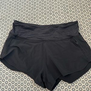 Outdoor voices shorts